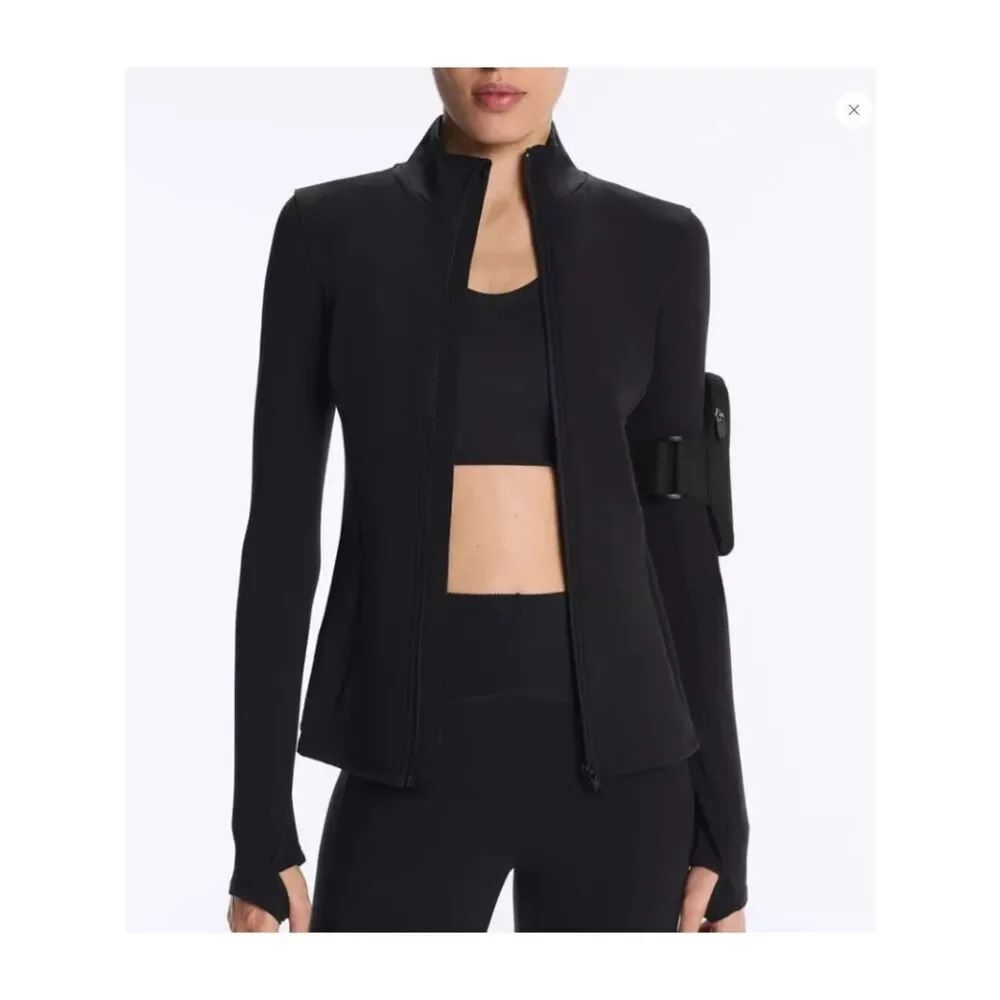 Oysho Womens Technical Jacket L Black Light Warm Thermal Athletic 1685/332 NWT